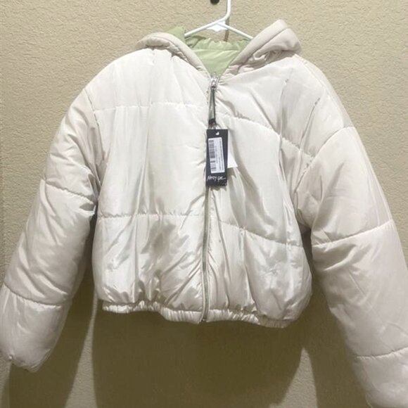 NWT | Reversible Hooded Puffer Jacket, White & Green | Size M | Nasty Gal - Picture 1 of 3